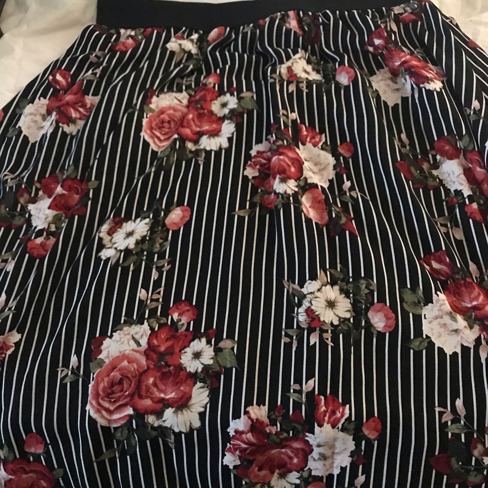 Lularoe Lola skirt